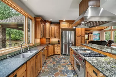 12692 Washougal River Road, Washougal, WA 98671 - Photo 9