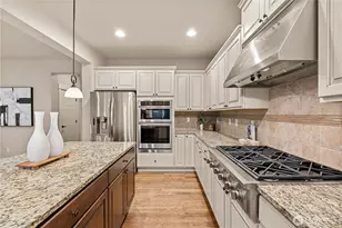 2819 102nd Pl NE, Bellevue, WA 98004 - Photo 15