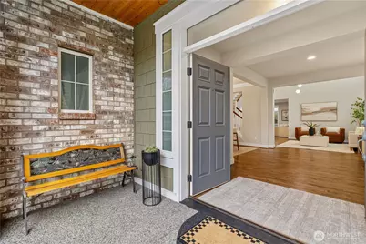 2819 102nd Place NE, Bellevue, WA 98004 - Photo 3