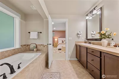 2819 102nd Place NE, Bellevue, WA 98004 - Photo 23