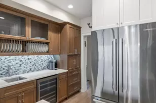 19126 Soundview Dr NW, Stanwood, WA 98292 - Photo 3