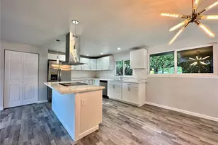 402 E 91st St, Tacoma, WA 98445 - Photo 11