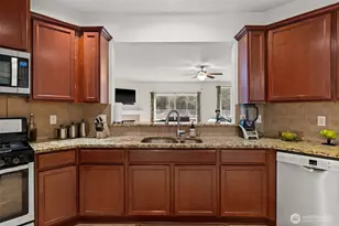 36427 2nd Ave E, Roy, WA 98580 - Photo 9