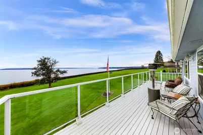1207 Rainier Lane, Oak Harbor, WA 98277 - Photo 3