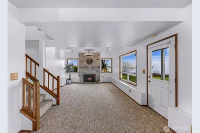 1207 Rainier Lane, Oak Harbor, WA 98277 - Photo 25