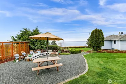 1207 Rainier Lane, Oak Harbor, WA 98277 - Photo 37