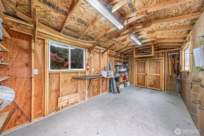 1207 Rainier Lane, Oak Harbor, WA 98277 - Photo 35