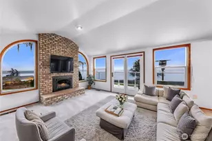 1207 Rainier Ln, Oak Harbor, WA 98277 - Photo 9