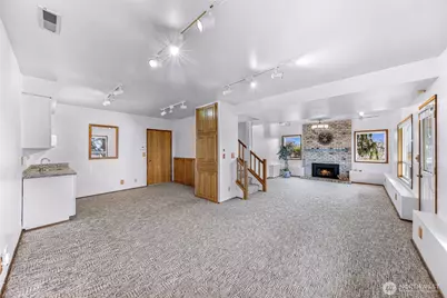 1207 Rainier Lane, Oak Harbor, WA 98277 - Photo 29