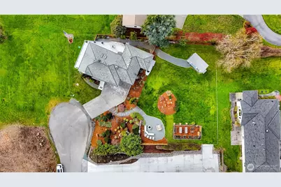 1207 Rainier Lane, Oak Harbor, WA 98277 - Photo 5