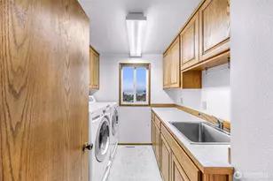 1207 Rainier Ln, Oak Harbor, WA 98277 - Photo 29