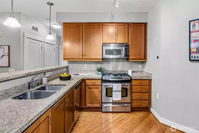 15700 116th Avenue NE #102-A, Bothell, WA 98011 - Photo 11