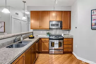 15700 116th Ave NE, Bothell, WA 98011 - Photo 11