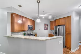 15700 116th Ave NE, Bothell, WA 98011 - Photo 9