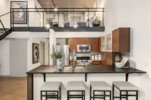 401 9th Ave N, Seattle, WA 98109 - Photo 7