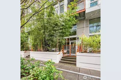 401 9th Avenue N #102, Seattle, WA 98109 - Photo 31