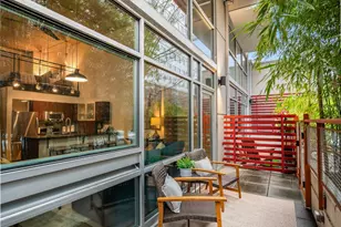 401 9th Ave N, Seattle, WA 98109 - Photo 23