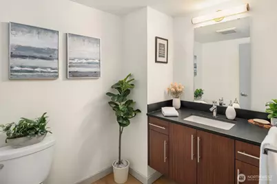 401 9th Avenue N #102, Seattle, WA 98109 - Photo 19