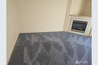 9715 26th Avenue SW #202, Seattle, WA 98106 - Photo 3