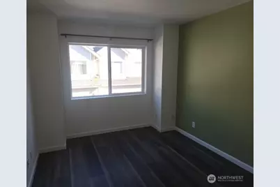 9715 26th Avenue SW #202, Seattle, WA 98106 - Photo 13