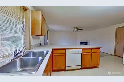 11216 223rd Avenue Ct E, Buckley, WA 98321 - Photo 7