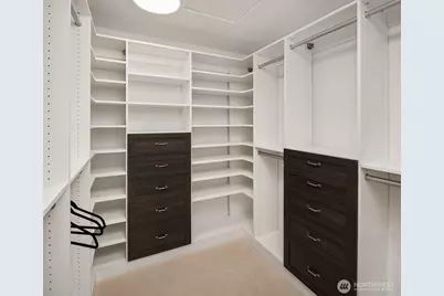 10414 SE 13th Street, Bellevue, WA 98004 - Photo 25