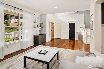 10414 SE 13th Street, Bellevue, WA 98004 - Photo 7