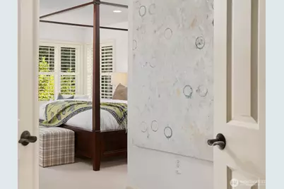 10414 SE 13th Street, Bellevue, WA 98004 - Photo 21