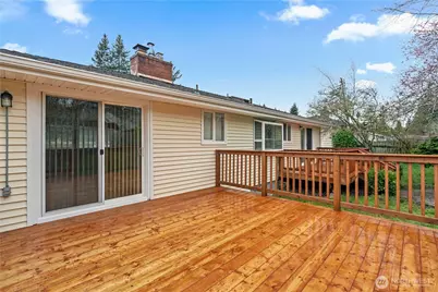 16709 W 58th Place, Lynnwood, WA 98037 - Photo 33