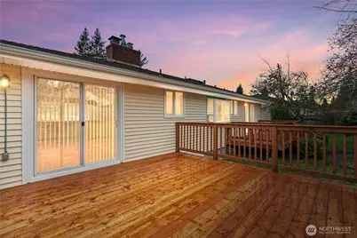 16709 W 58th Place, Lynnwood, WA 98037 - Photo 29