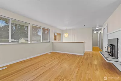 16709 W 58th Place, Lynnwood, WA 98037 - Photo 7