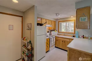 30505 H St, Ocean Park, WA 98640 - Photo 9