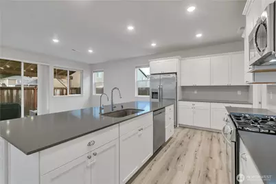 19814 135th Avenue E, Graham, WA 98338 - Photo 7