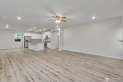 19814 135th Avenue E, Graham, WA 98338 - Photo 5