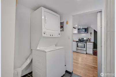 21108 1st Avenue S, Des Moines, WA 98198 - Photo 29