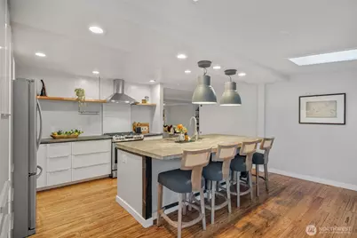 21108 1st Avenue S, Des Moines, WA 98198 - Photo 9