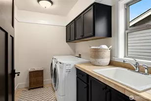 8505 NE 123rd Pl, Kirkland, WA 98034 - Photo 23