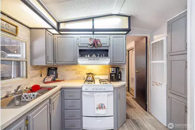 1075 Birch Lane, Sumas, WA 98295 - Photo 5