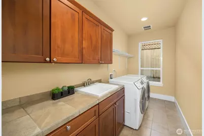 18638 92nd Avenue NE, Bothell, WA 98011 - Photo 37