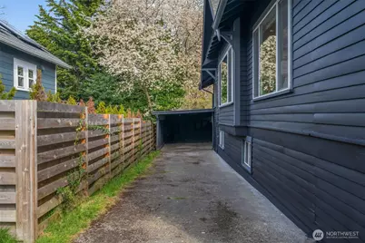 328 26th Avenue, Seattle, WA 98122 - Photo 37