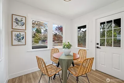 328 26th Avenue, Seattle, WA 98122 - Photo 17