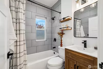 328 26th Avenue, Seattle, WA 98122 - Photo 23