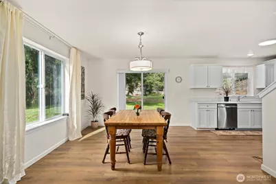 7913 Ayer Street SE, Olympia, WA 98501 - Photo 9