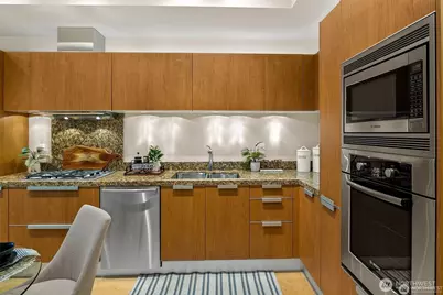 1920 4th Avenue #1807, Seattle, WA 98101 - Photo 11