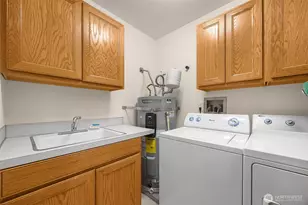 8106 53rd Ave W, Mukilteo, WA 98275 - Photo 19