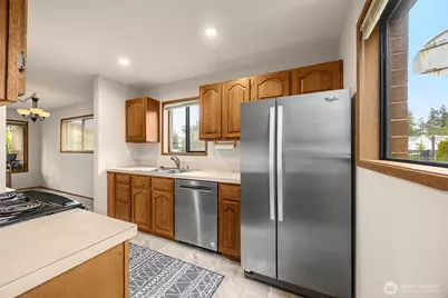 8106 53rd Avenue W #A, Mukilteo, WA 98275 - Photo 11