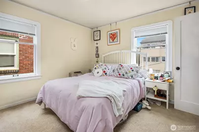 722 10th Avenue E, Seattle, WA 98102 - Photo 15