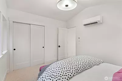 11218 115th Place NE, Kirkland, WA 98033 - Photo 17