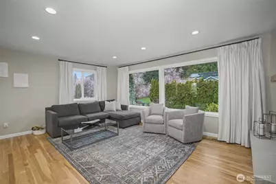 11447 5th Avenue S, Seattle, WA 98168 - Photo 3