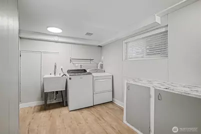 11447 5th Avenue S, Seattle, WA 98168 - Photo 23